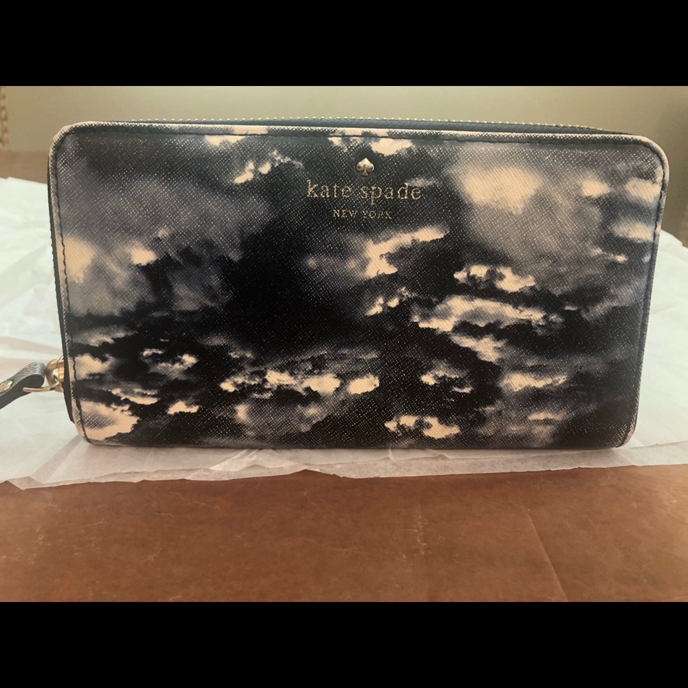 Kate Spade Wallet-Like New!
